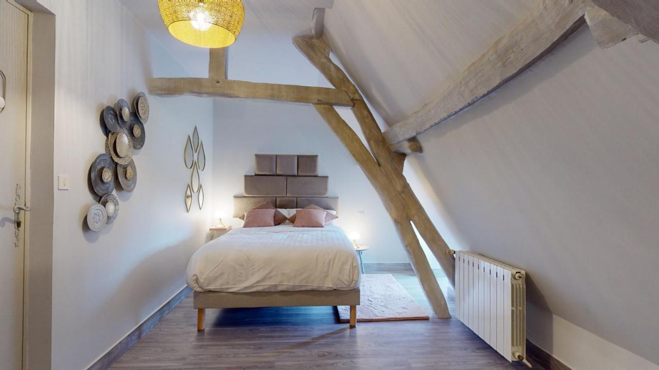 Demeure Du Vallon - Chambres D'Hotes De Charme Azerat Екстер'єр фото