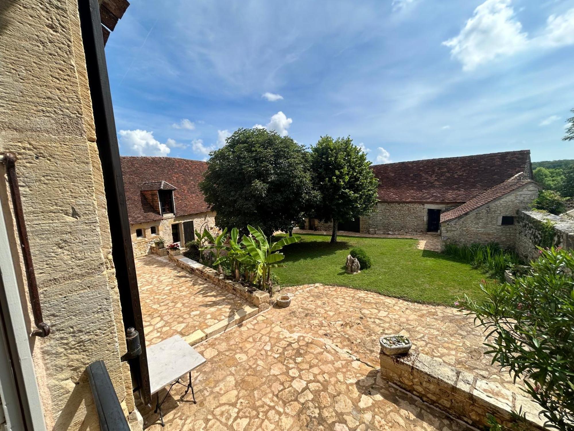 Demeure Du Vallon - Chambres D'Hotes De Charme Azerat Екстер'єр фото