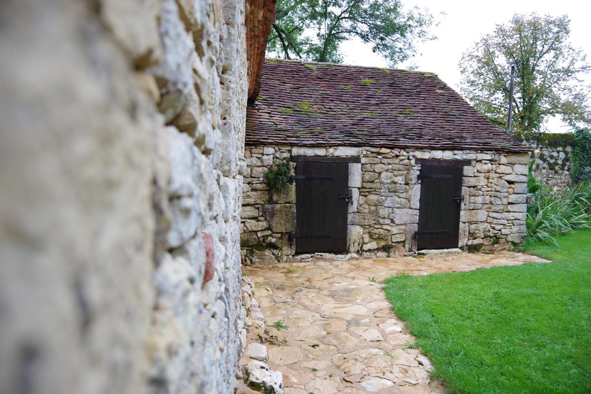 Demeure Du Vallon - Chambres D'Hotes De Charme Azerat Екстер'єр фото